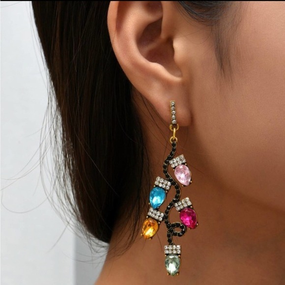 DAZZLING Christmas string of lights rhinestone earrings - Picture 2 of 6